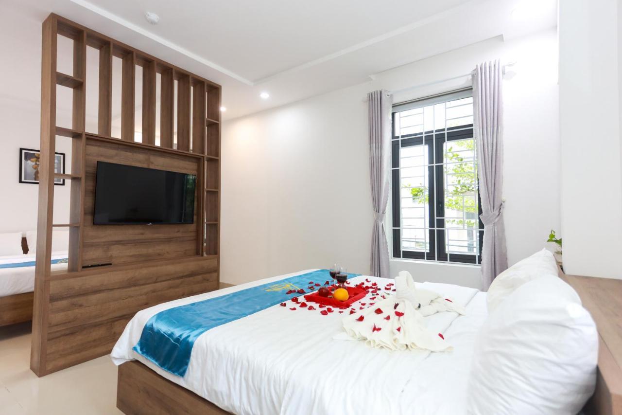 Hoc Huong Hotel Куи Нхон Екстериор снимка