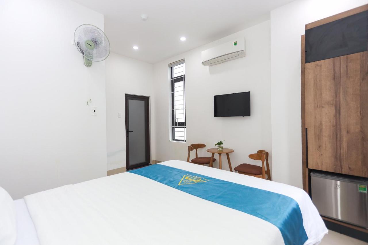 Hoc Huong Hotel Куи Нхон Екстериор снимка