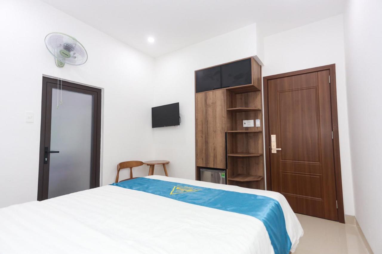 Hoc Huong Hotel Куи Нхон Екстериор снимка