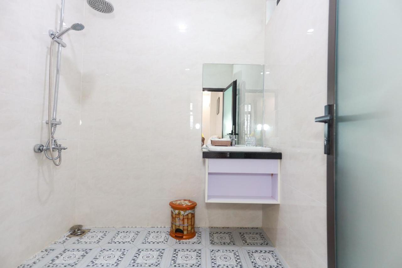 Hoc Huong Hotel Куи Нхон Екстериор снимка